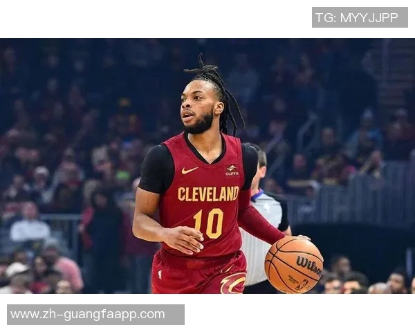 芬奇献祭追求一致性西决重演华子与狼队的未来之争